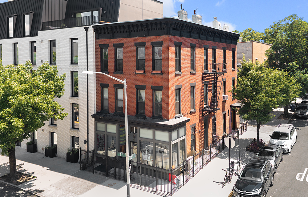 Investment Property Realty Group closes $2.65 million sale of 723 6th Ave. in Greenwood Heights